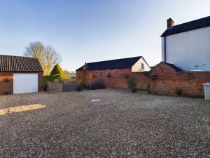 Parking/garage- click for photo gallery